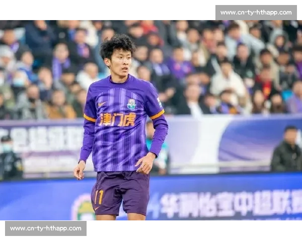 武汉教师史璠三度折桂亚锦赛，国际赛场诠释「力与美」的双重人生