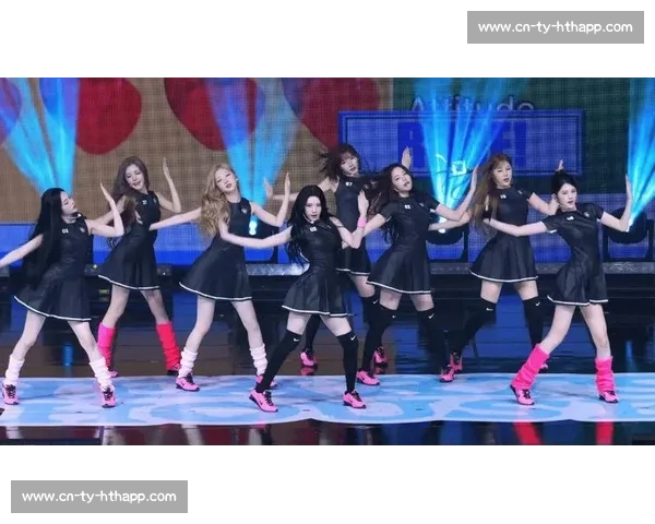 朋克风暴席卷舞台！刀群舞燃爆今夏最飒现场