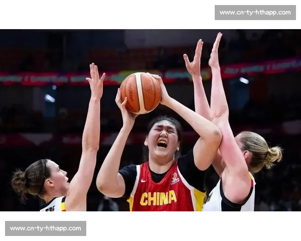 央视直击女篮中日对决：张子宇内线无解，宫鲁鸣战术显神威