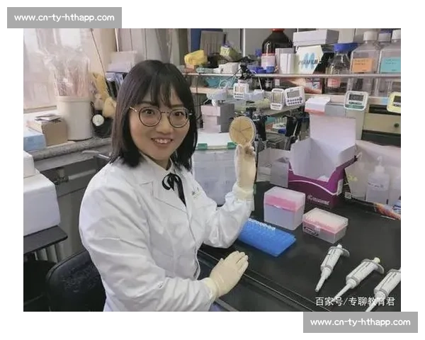 小女孩有望成为 “教授” 弟子？